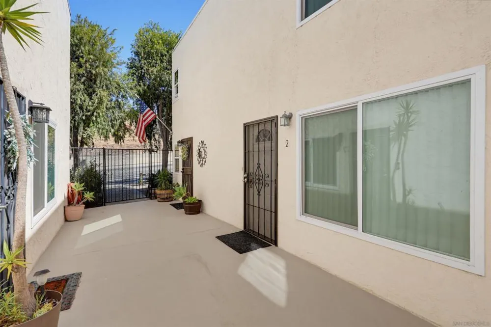 5725 Linda Vista Road #2 San Diego, CA 92110