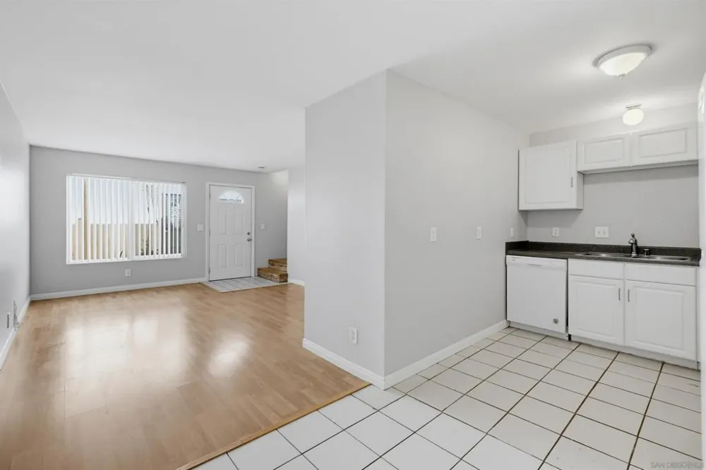 5725 Linda Vista Road #2 San Diego, CA 92110