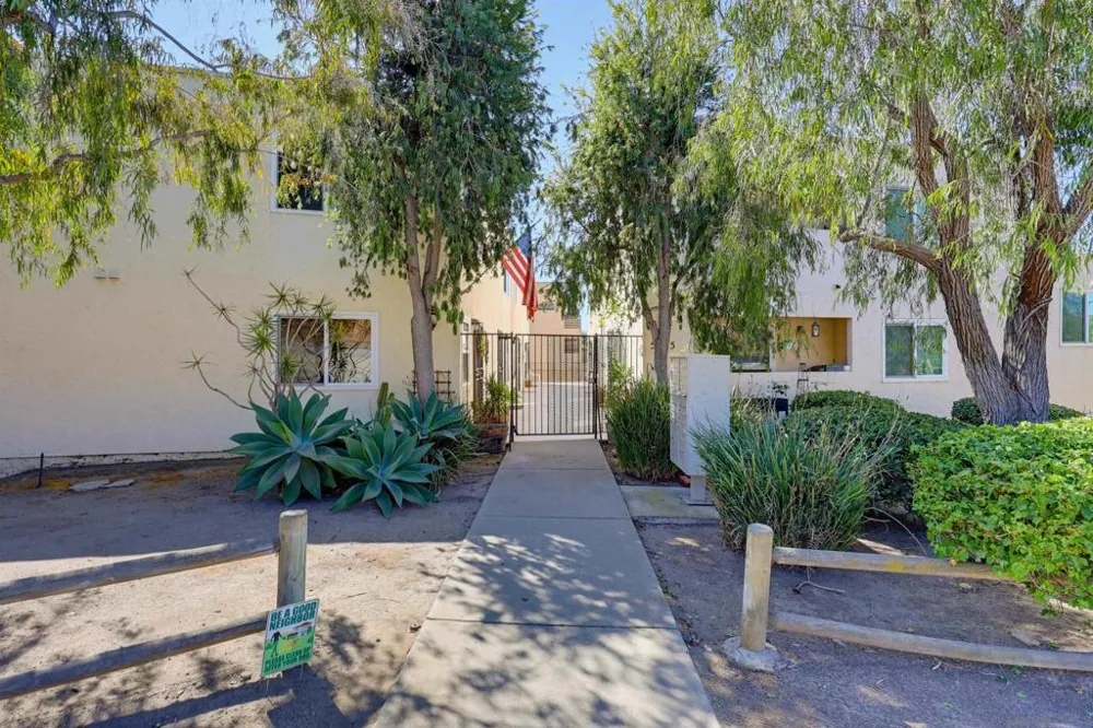 5725 Linda Vista Road #2 San Diego, CA 92110