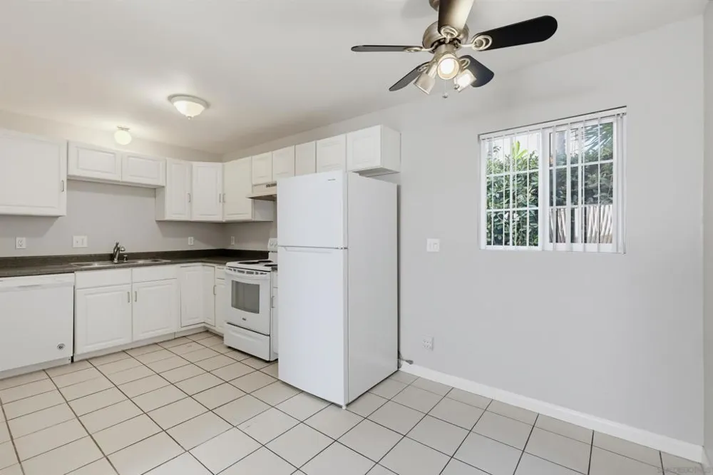 5725 Linda Vista Road #2 San Diego, CA 92110