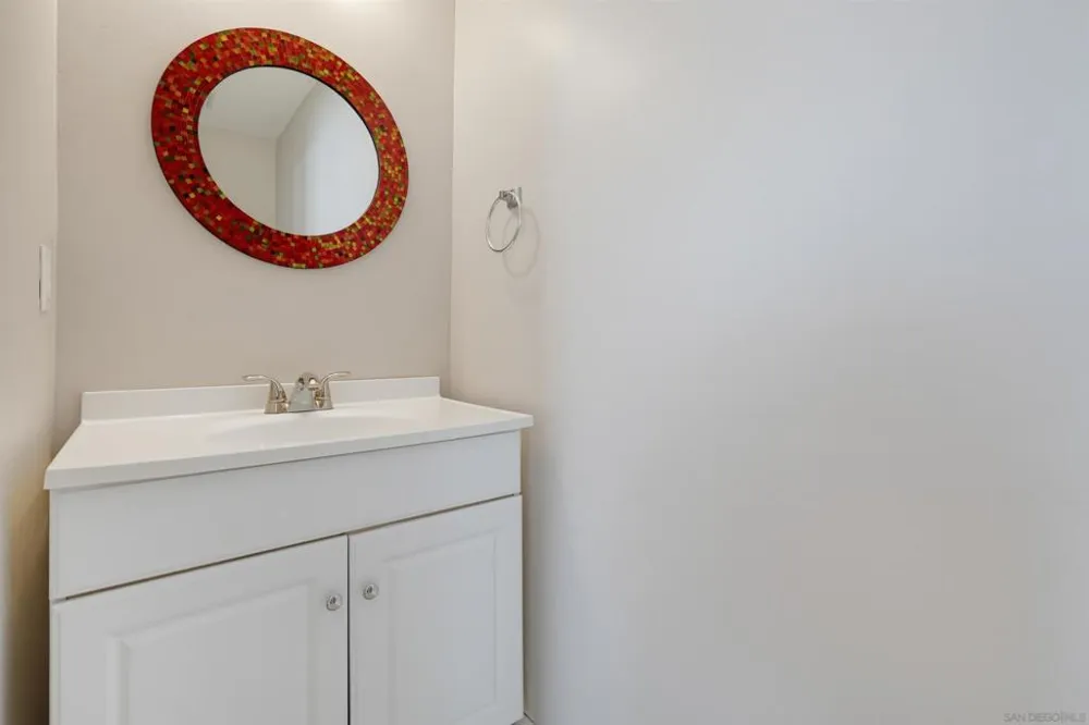 5725 Linda Vista Road #2 San Diego, CA 92110