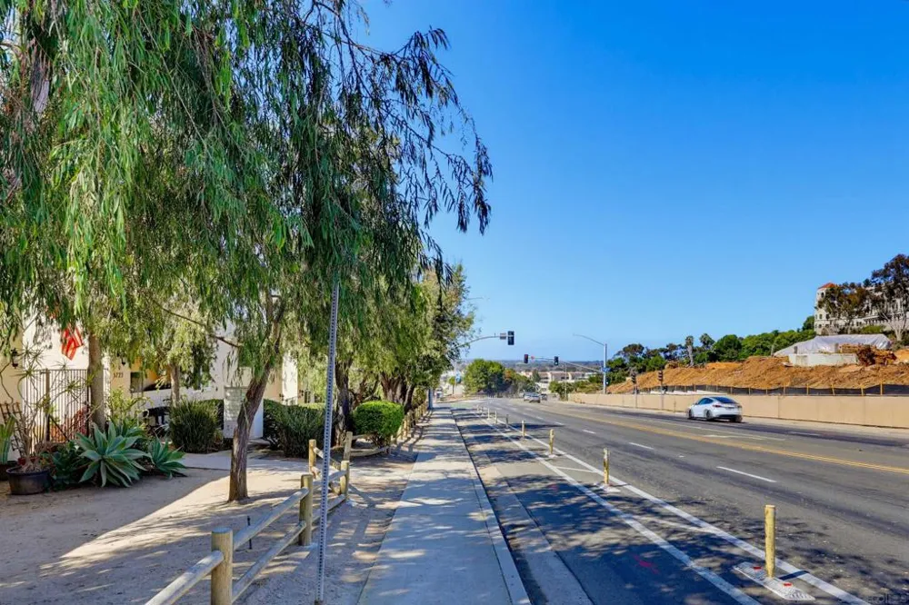 5725 Linda Vista Road #2 San Diego, CA 92110