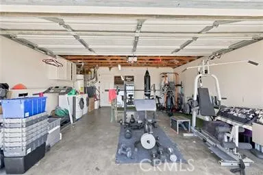 8924 Loop California City, CA 93505