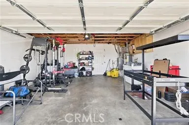 8924 Loop California City, CA 93505