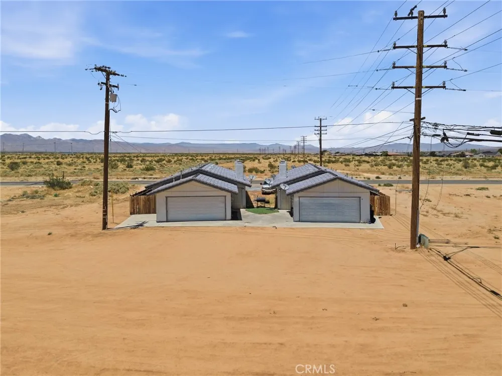 8924 Loop California City, CA 93505