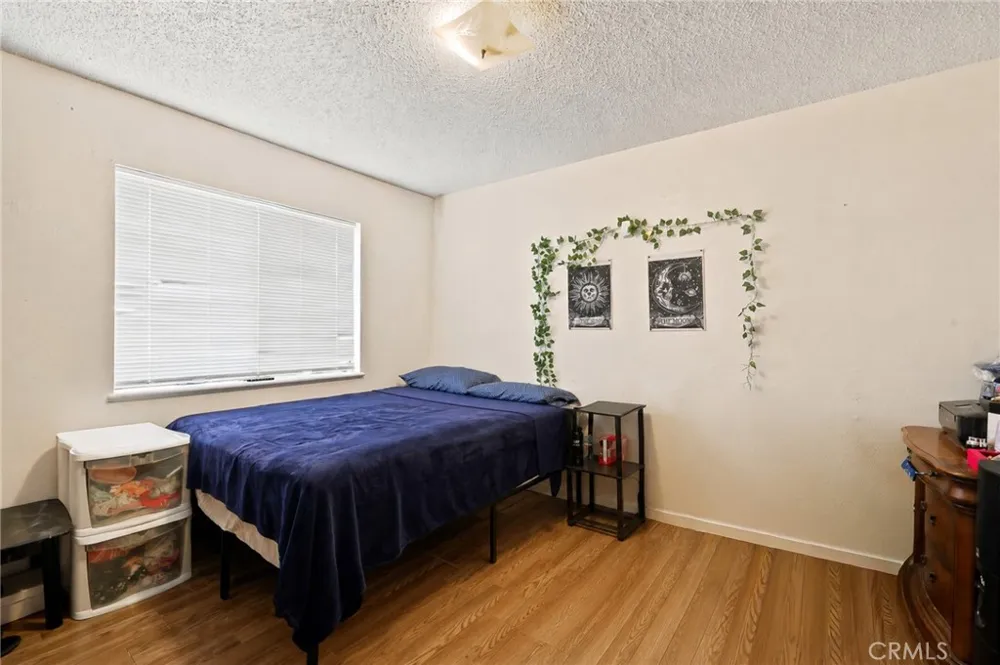 8924 Loop California City, CA 93505