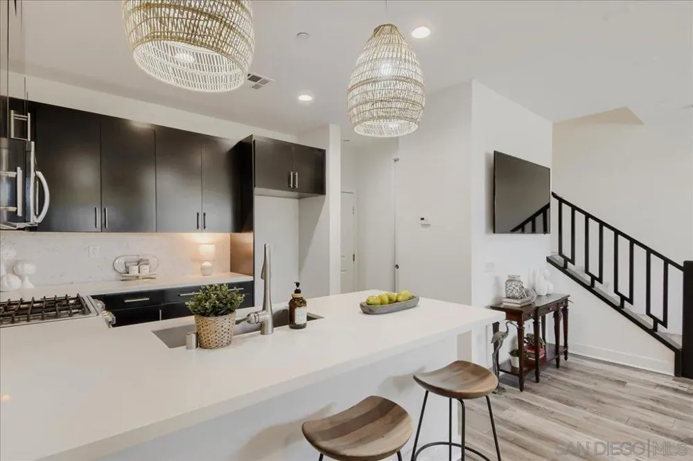 3316 Campo Azul Ct Carlsbad, CA 92010