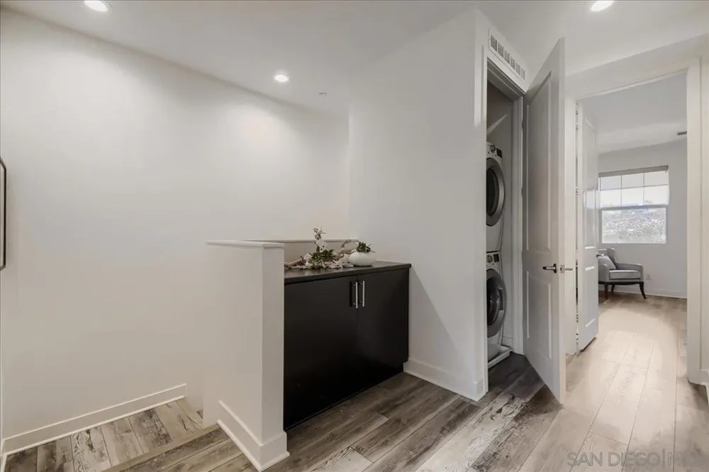 3316 Campo Azul Ct Carlsbad, CA 92010