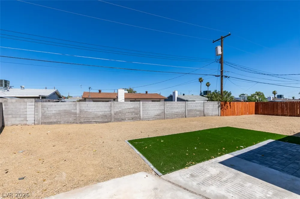 5920 Forrest Hills Lane Las Vegas, NV 89108