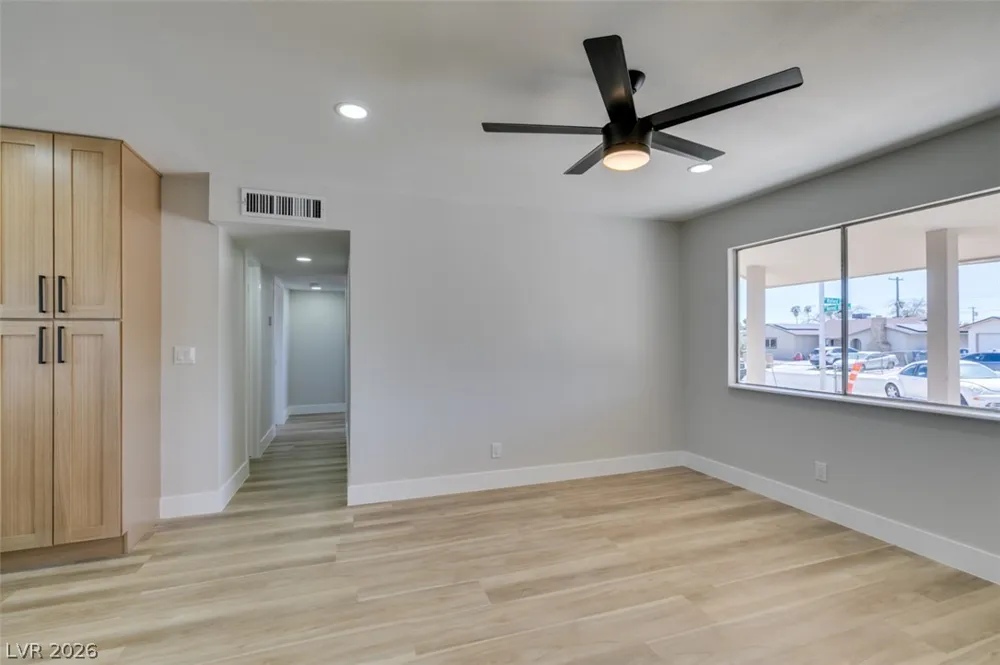 5920 Forrest Hills Lane Las Vegas, NV 89108