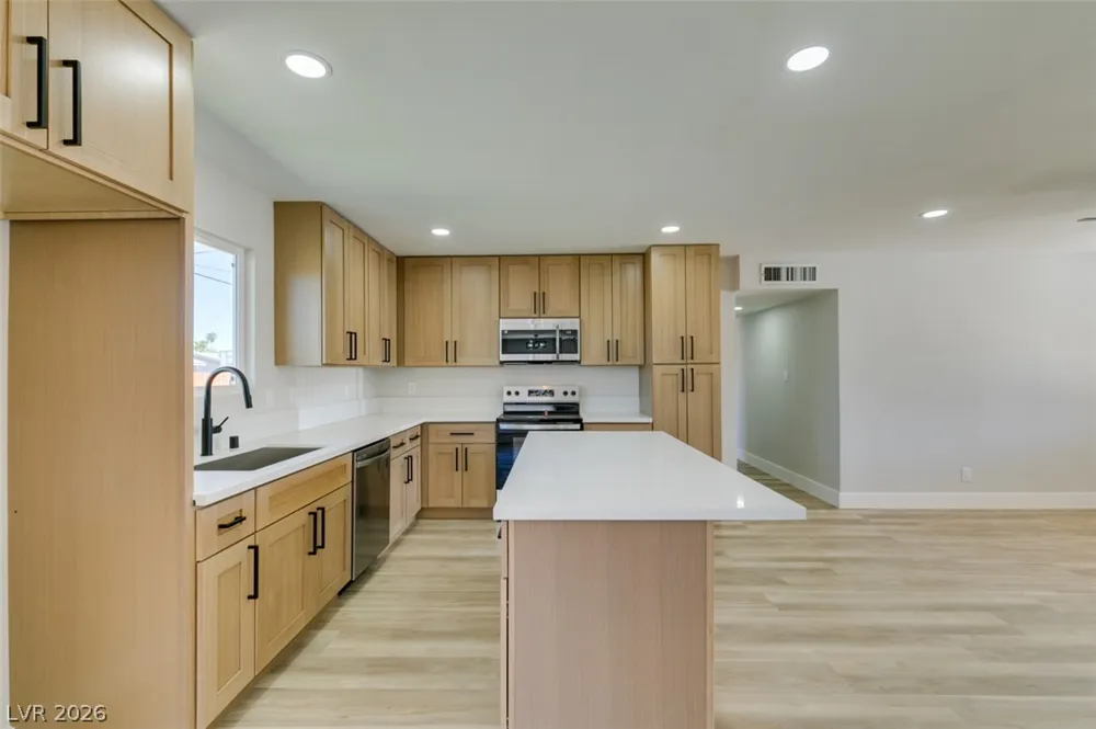 5920 Forrest Hills Lane Las Vegas, NV 89108