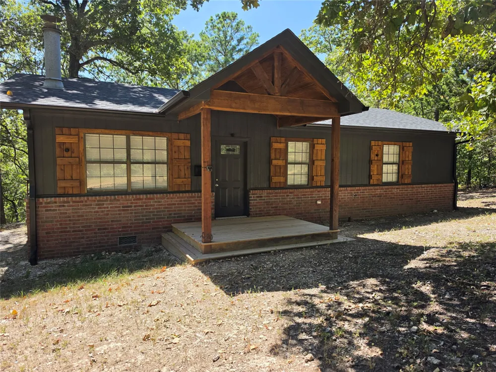 1029 Country Club Road Eucha, OK 74342