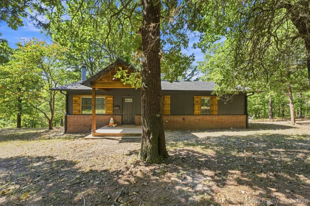 1029 Country Club Road Eucha, OK 74342
