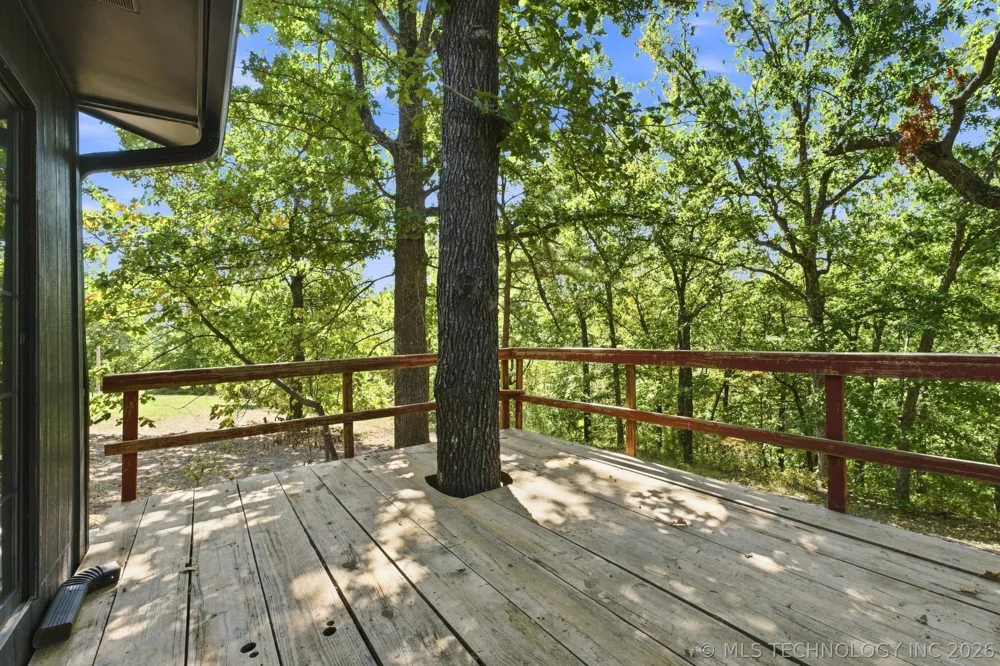 1029 Country Club Road Eucha, OK 74342