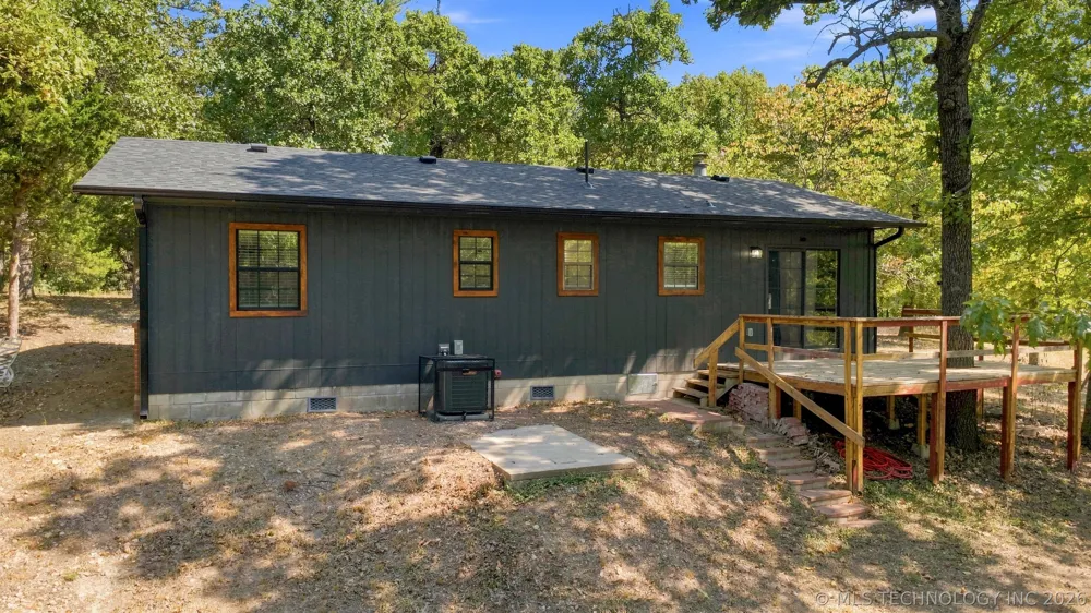 1029 Country Club Road Eucha, OK 74342