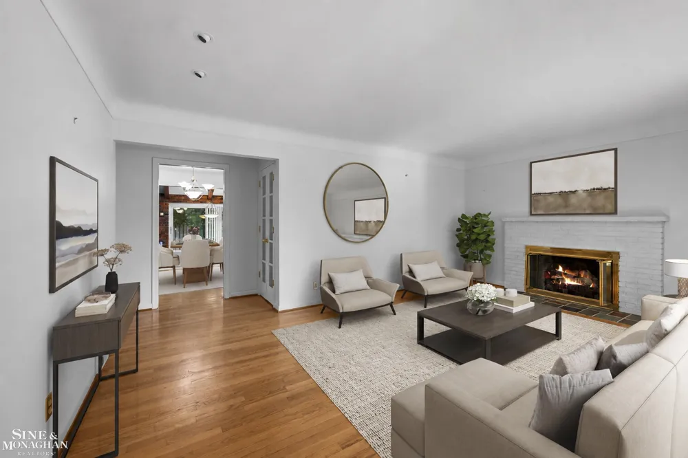 20631 Wedgewood Drive Grosse Pointe Woods City, MI 48236