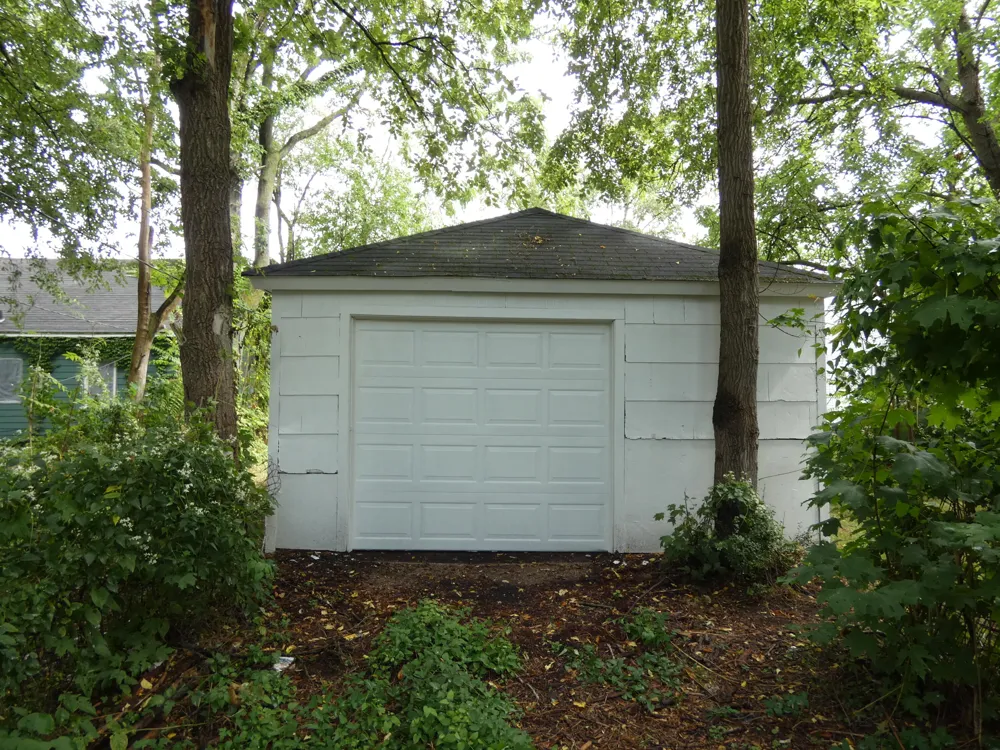 1330 Bishop Avenue Benton Harbor City, MI 49022