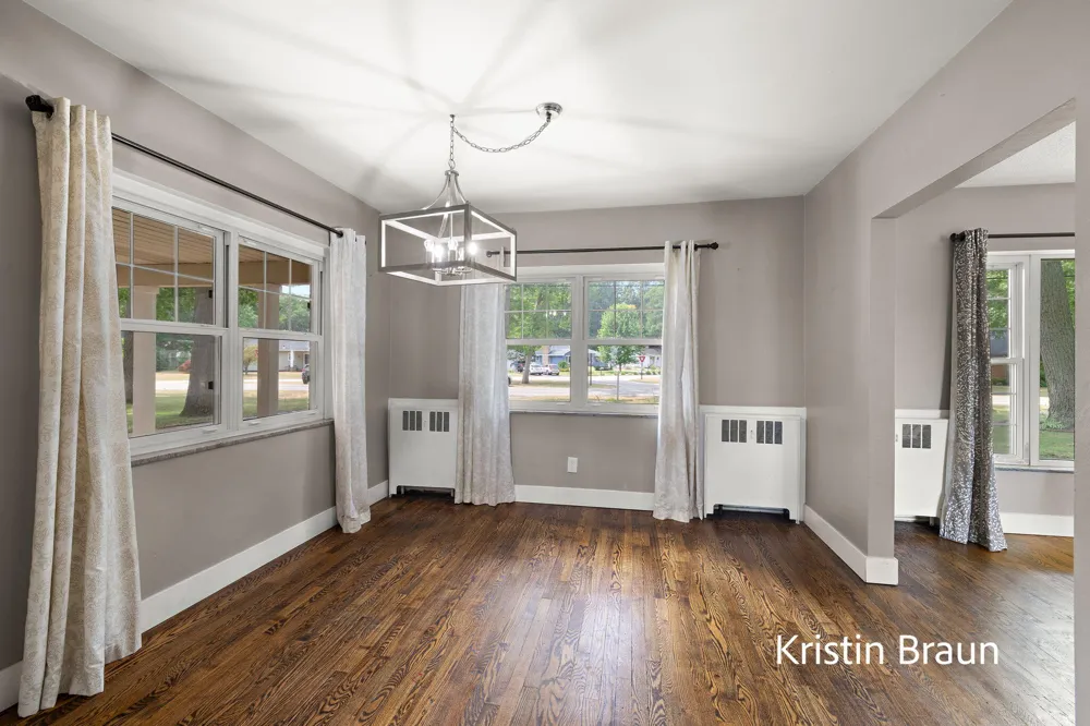 4078 Highgate Road Norton Shores City, MI 49441
