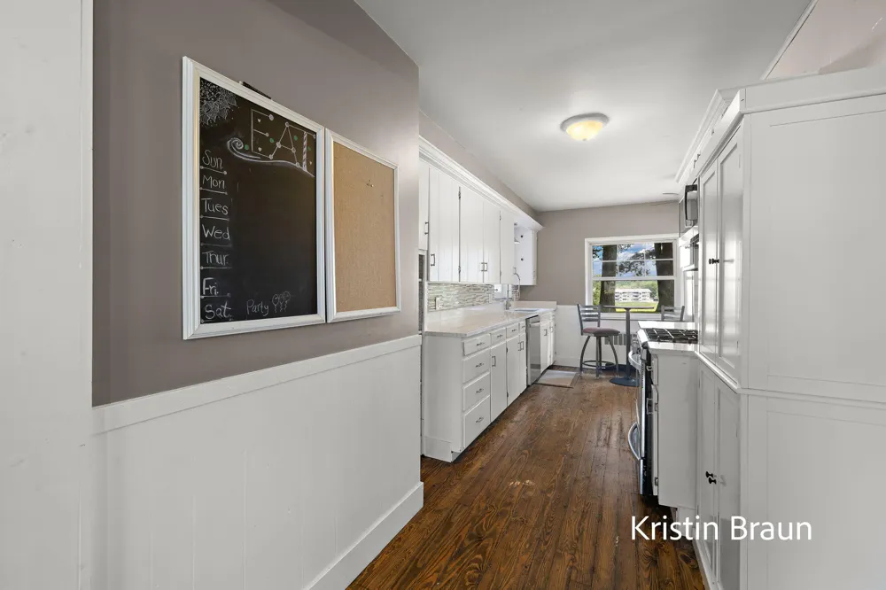 4078 Highgate Road Norton Shores City, MI 49441