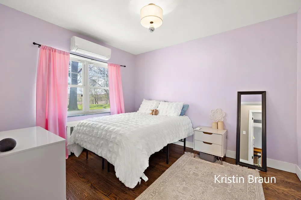 4078 Highgate Road Norton Shores City, MI 49441