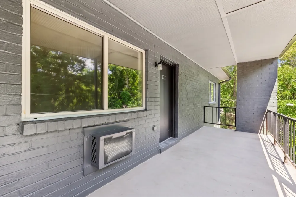 550 Harding Pl #F122 Nashville, TN 37211