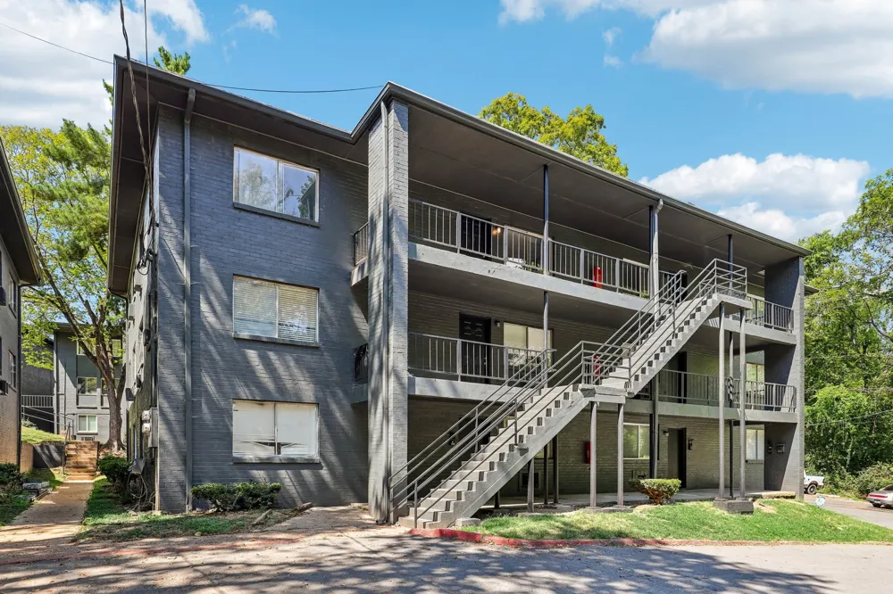 550 Harding Pl #F122 Nashville, TN 37211