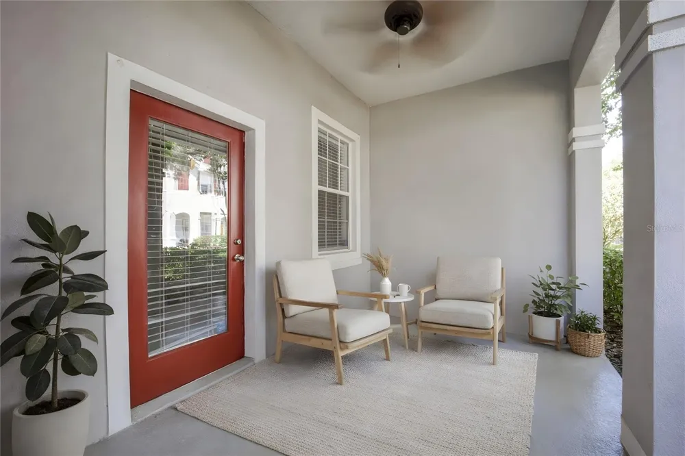 9410 GEORGIAN PARK LANE #105 Tampa, FL 33626