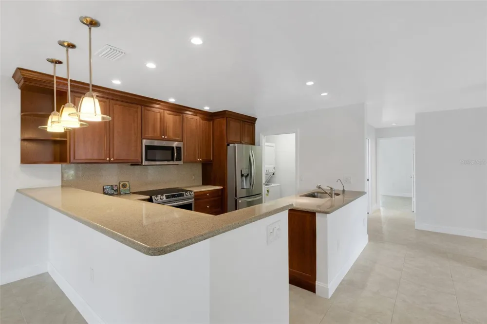 6462 WILD OAK BAY BOULEVARD #244 Bradenton, FL 34210