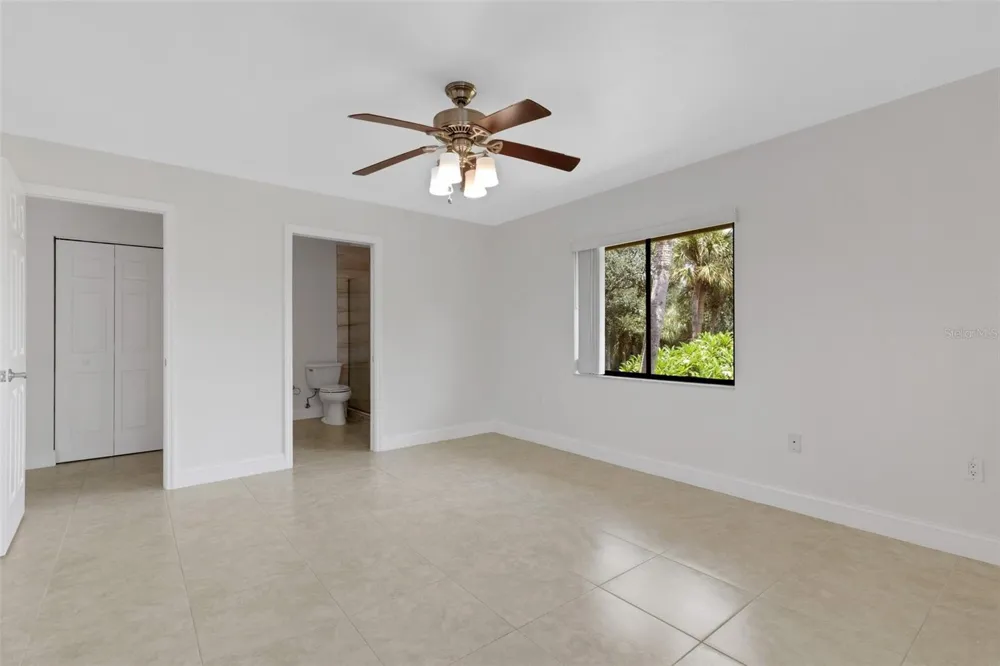 6462 WILD OAK BAY BOULEVARD #244 Bradenton, FL 34210