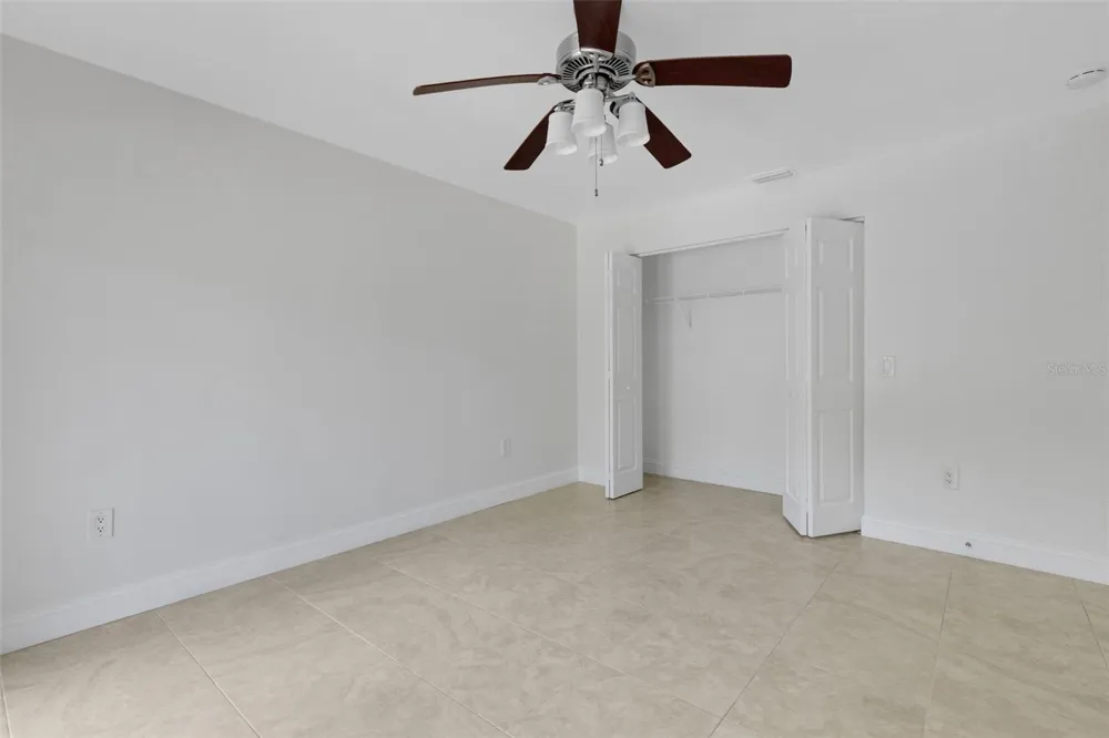 6462 WILD OAK BAY BOULEVARD #244 Bradenton, FL 34210