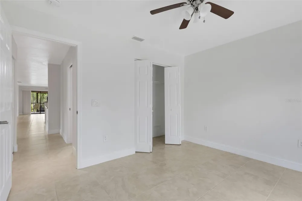 6462 WILD OAK BAY BOULEVARD #244 Bradenton, FL 34210