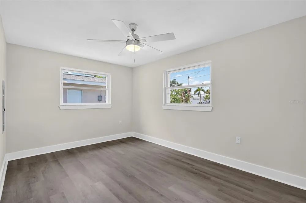 2175 EDYTHE DRIVE Dunedin, FL 34698