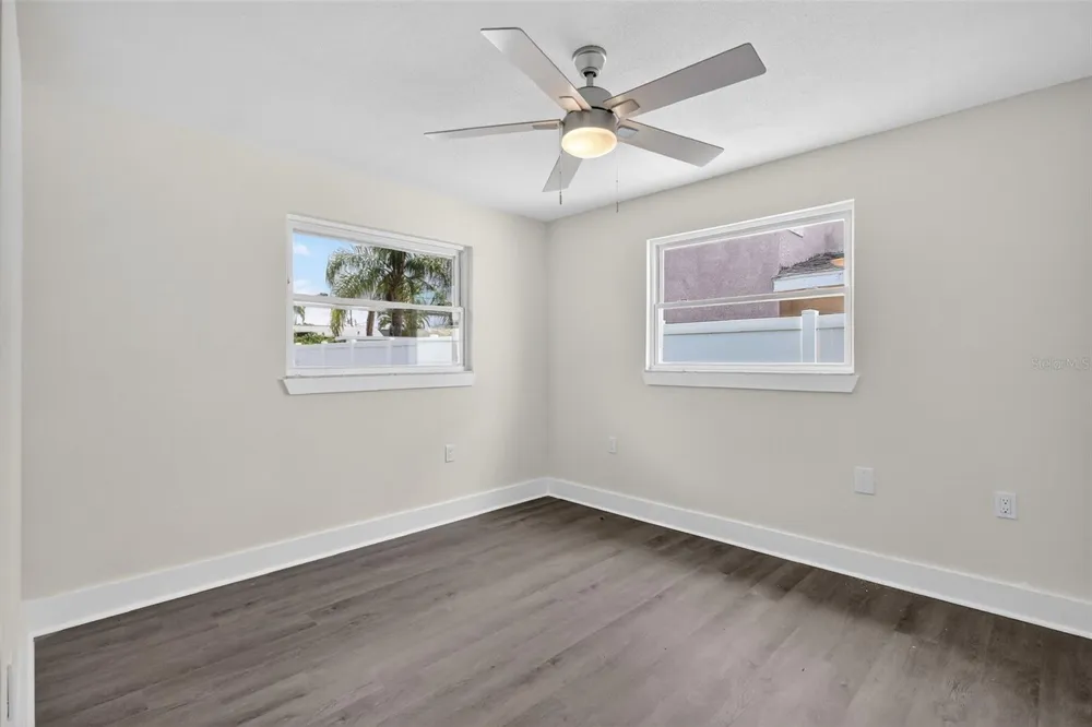 2175 EDYTHE DRIVE Dunedin, FL 34698