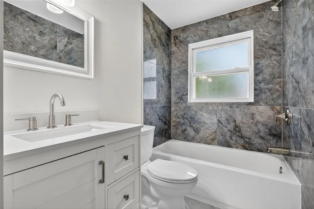 2175 EDYTHE DRIVE Dunedin, FL 34698