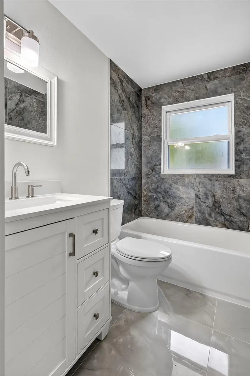 2175 EDYTHE DRIVE Dunedin, FL 34698