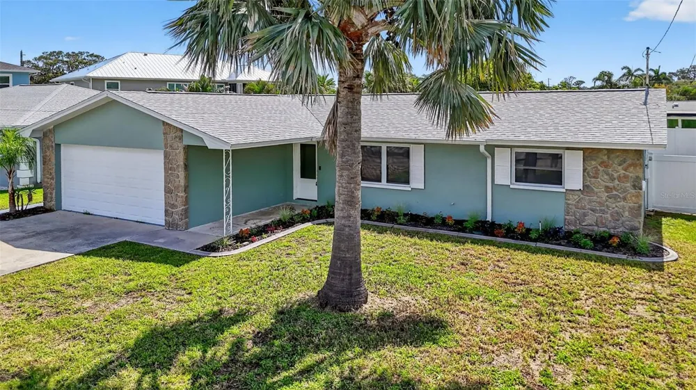 2175 EDYTHE DRIVE Dunedin, FL 34698