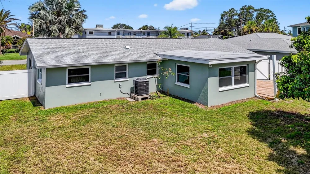 2175 EDYTHE DRIVE Dunedin, FL 34698
