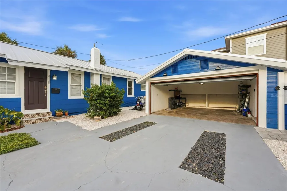 2363 4TH AVENUE St Petersburg, FL 33713