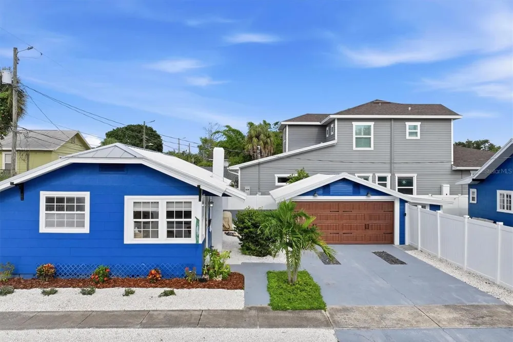 2363 4TH AVENUE St Petersburg, FL 33713