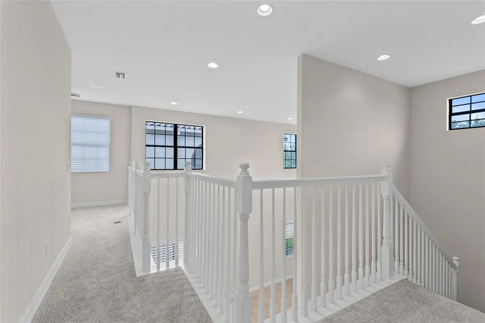 10478 STAPELEY DRIVE Orlando, FL 32832