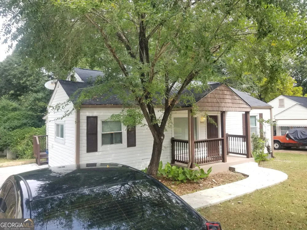 2467 Calvin AVE East Point, GA 30344