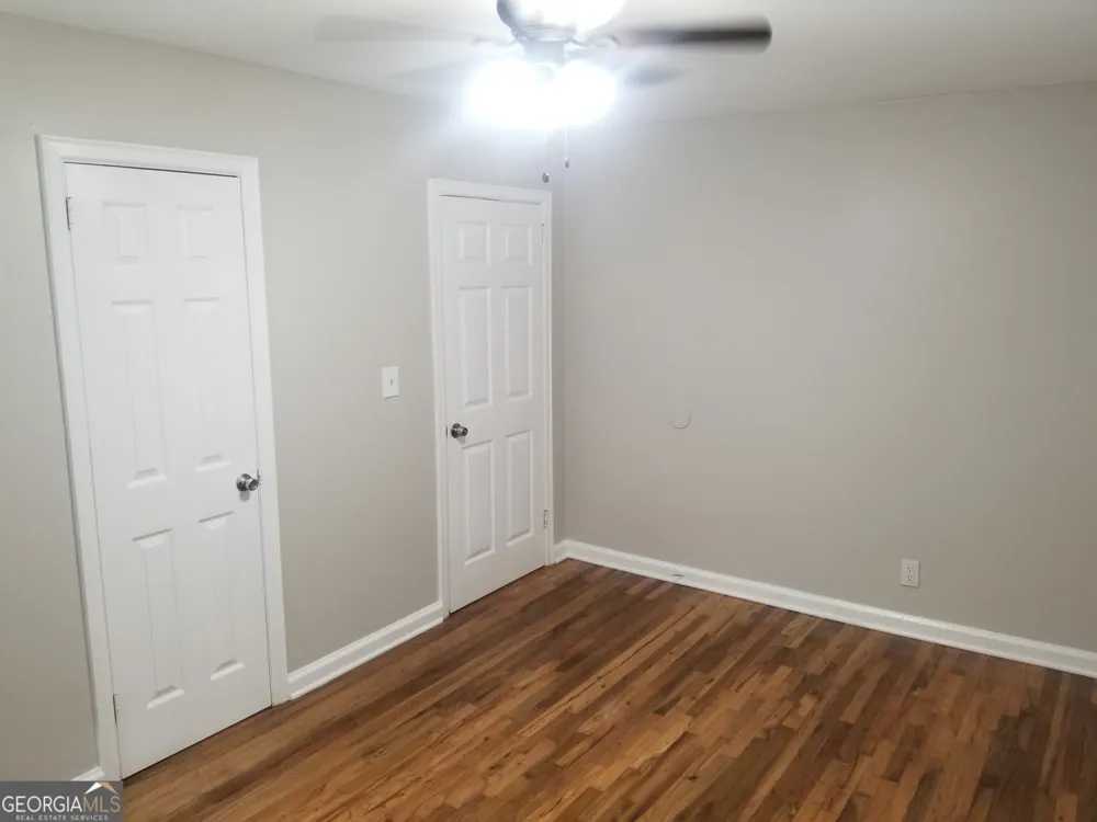 2467 Calvin AVE East Point, GA 30344