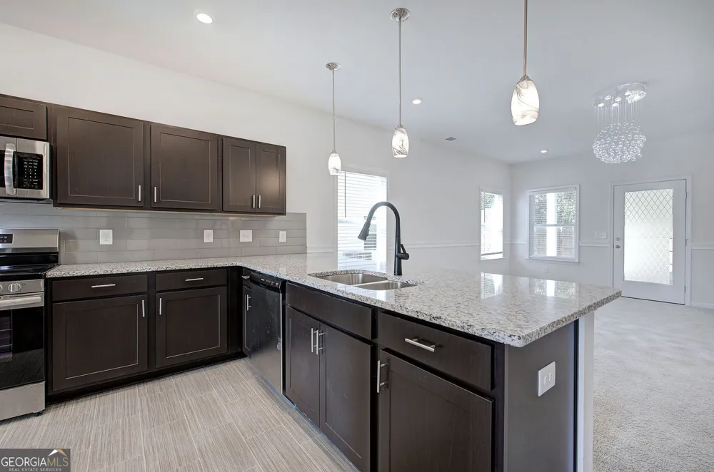 160 Marion DR Cartersville, GA 30120
