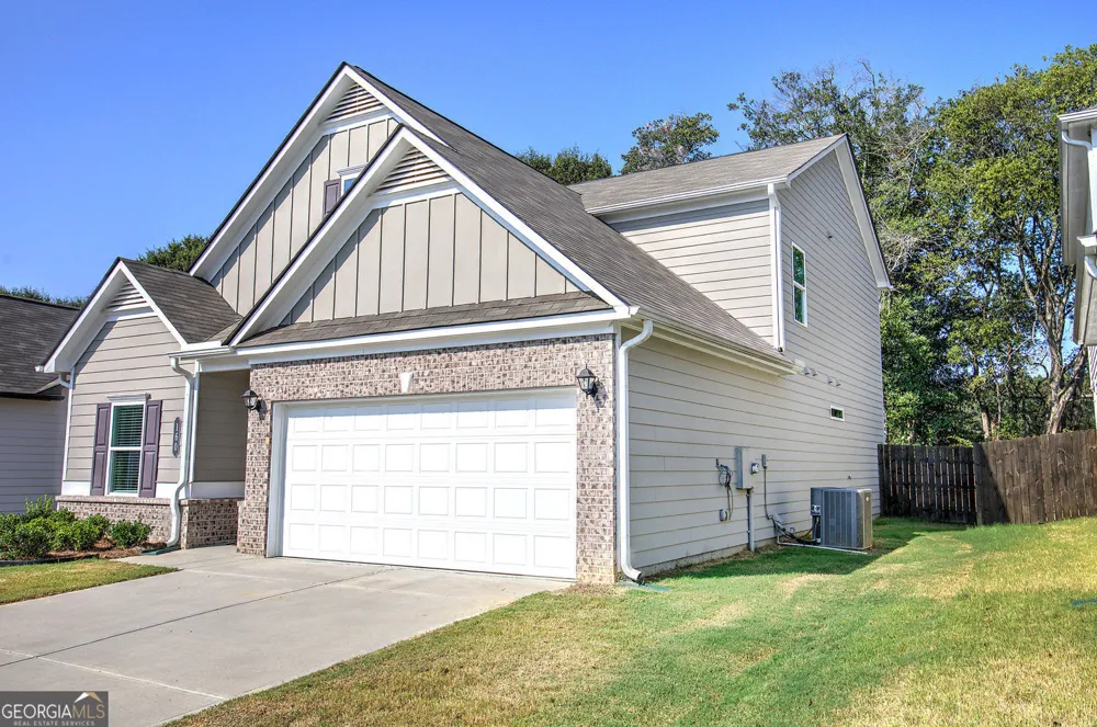 160 Marion DR Cartersville, GA 30120