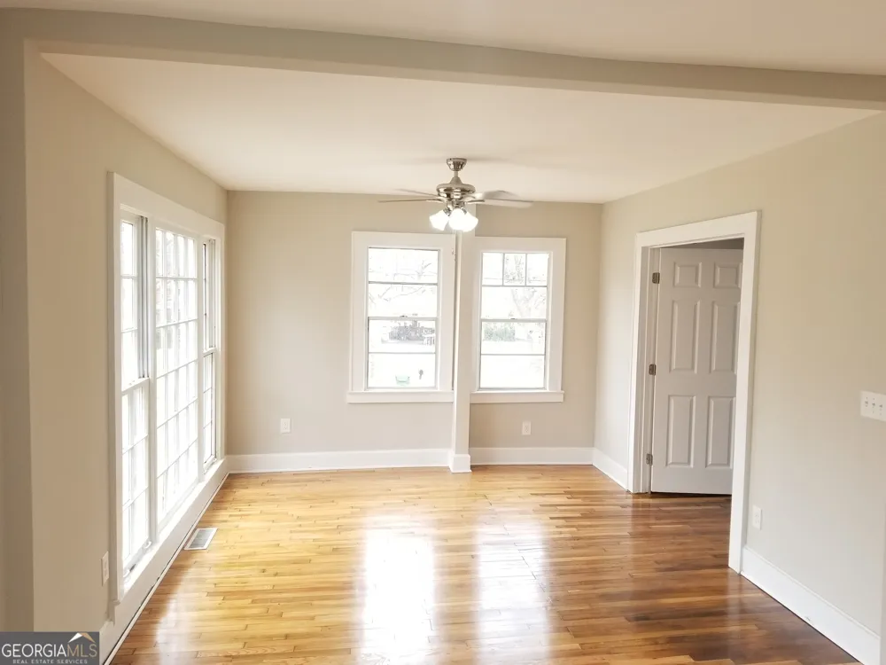 2429 Macon DR SW Atlanta, GA 30315