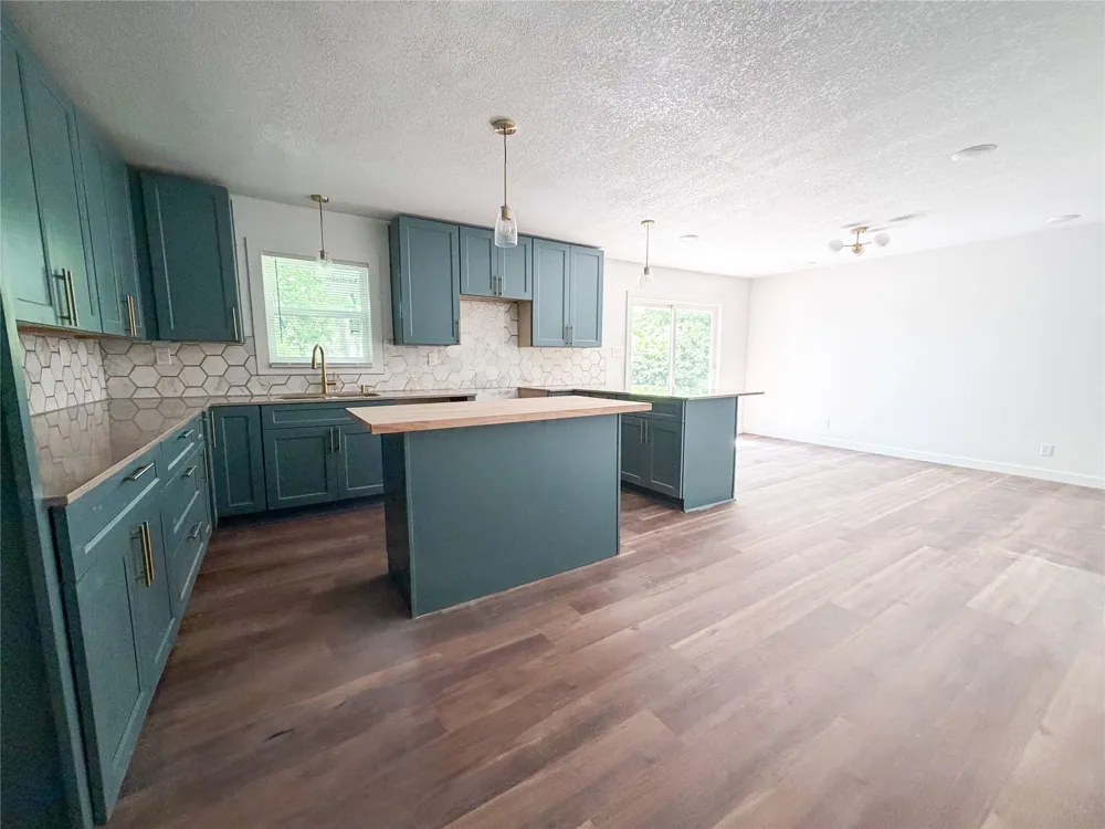 707 S 34th Street Temple, TX 76501