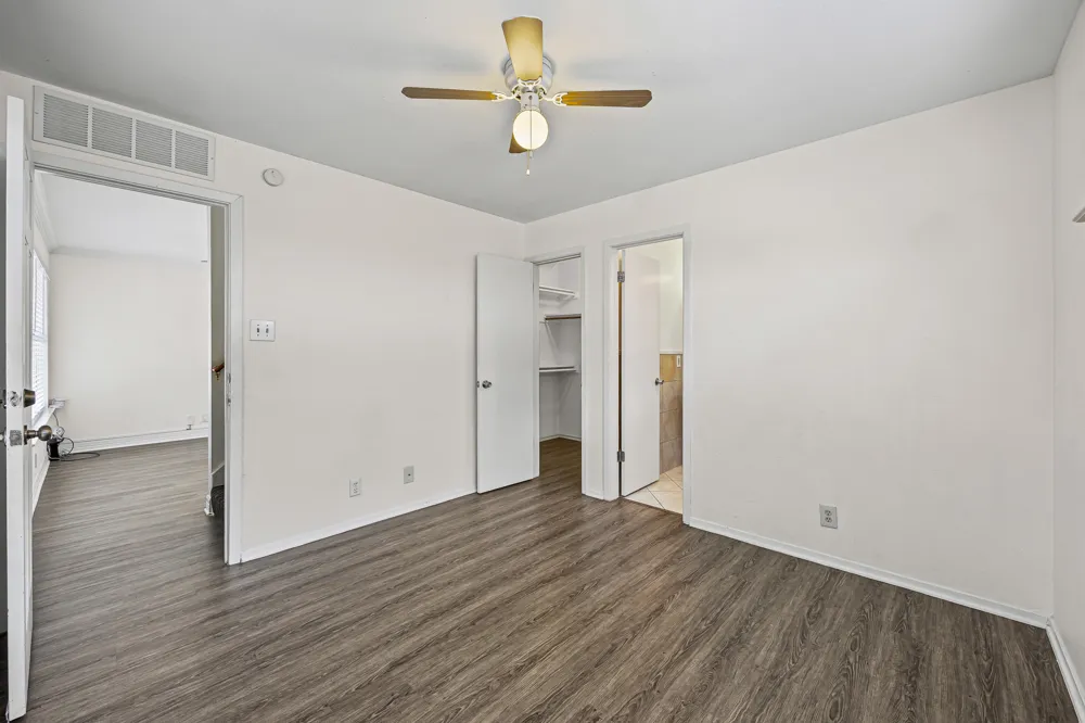 300 Blackson Avenue Austin, TX 78752