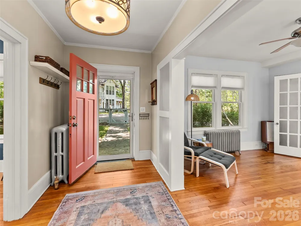 1 Kenilworth Road Asheville, NC 28803
