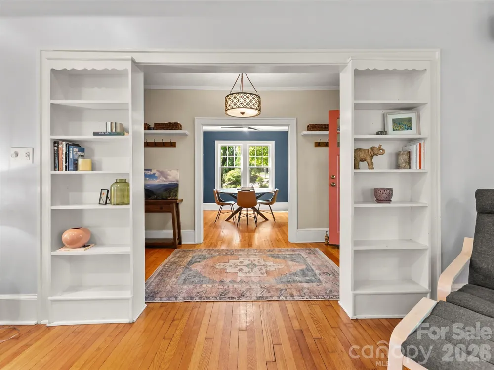 1 Kenilworth Road Asheville, NC 28803