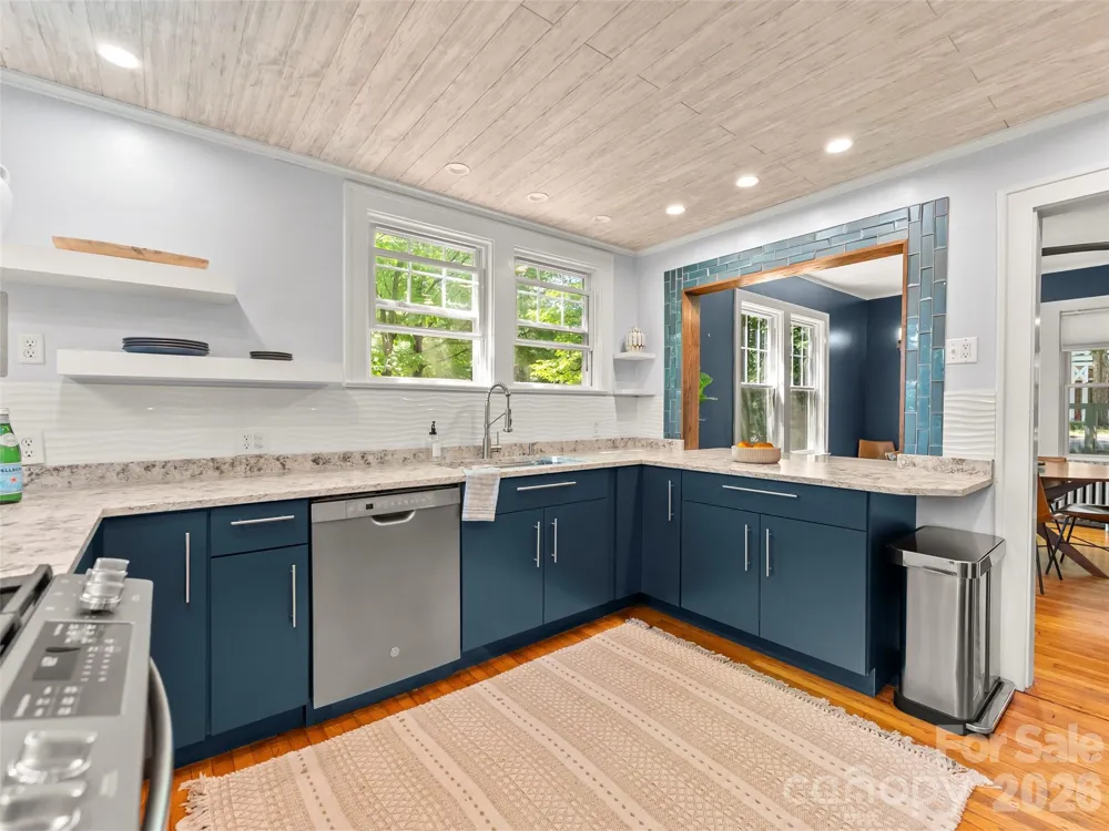 1 Kenilworth Road Asheville, NC 28803